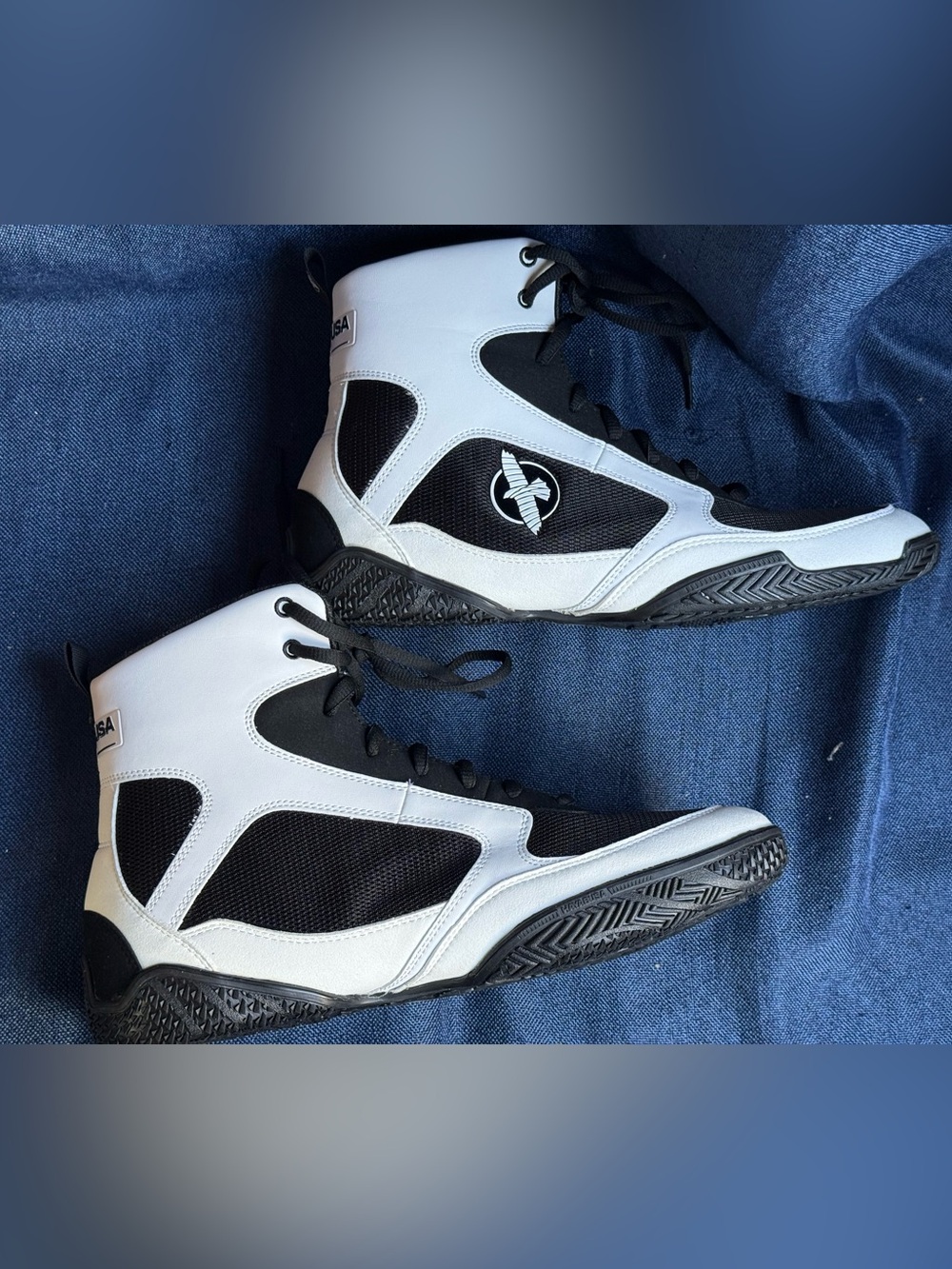 Size 12 - Hayabusa Pro Boxing Shoes White Black Mid High Top Mens NWOT